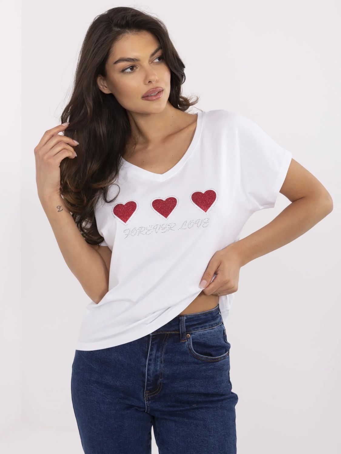 Bílé tričko s aplikací