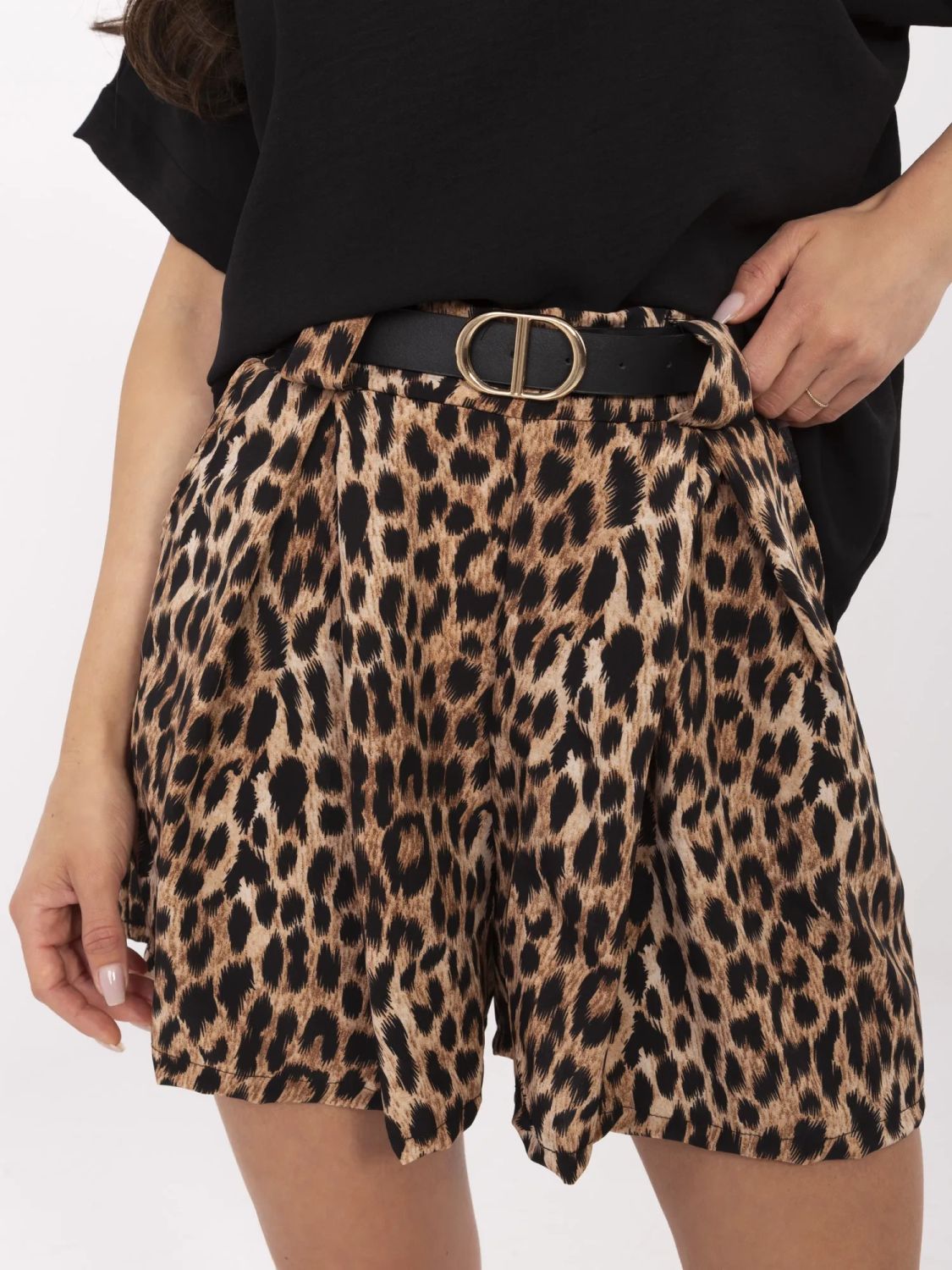 Stylový komplet s krátkým rukávem v černé