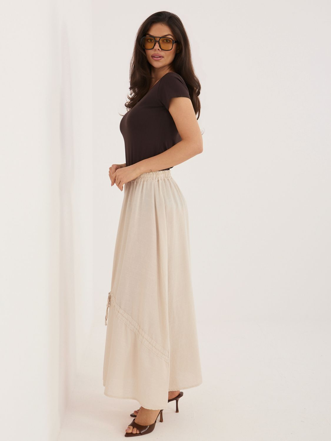 Béžová midi sukně s vázáním