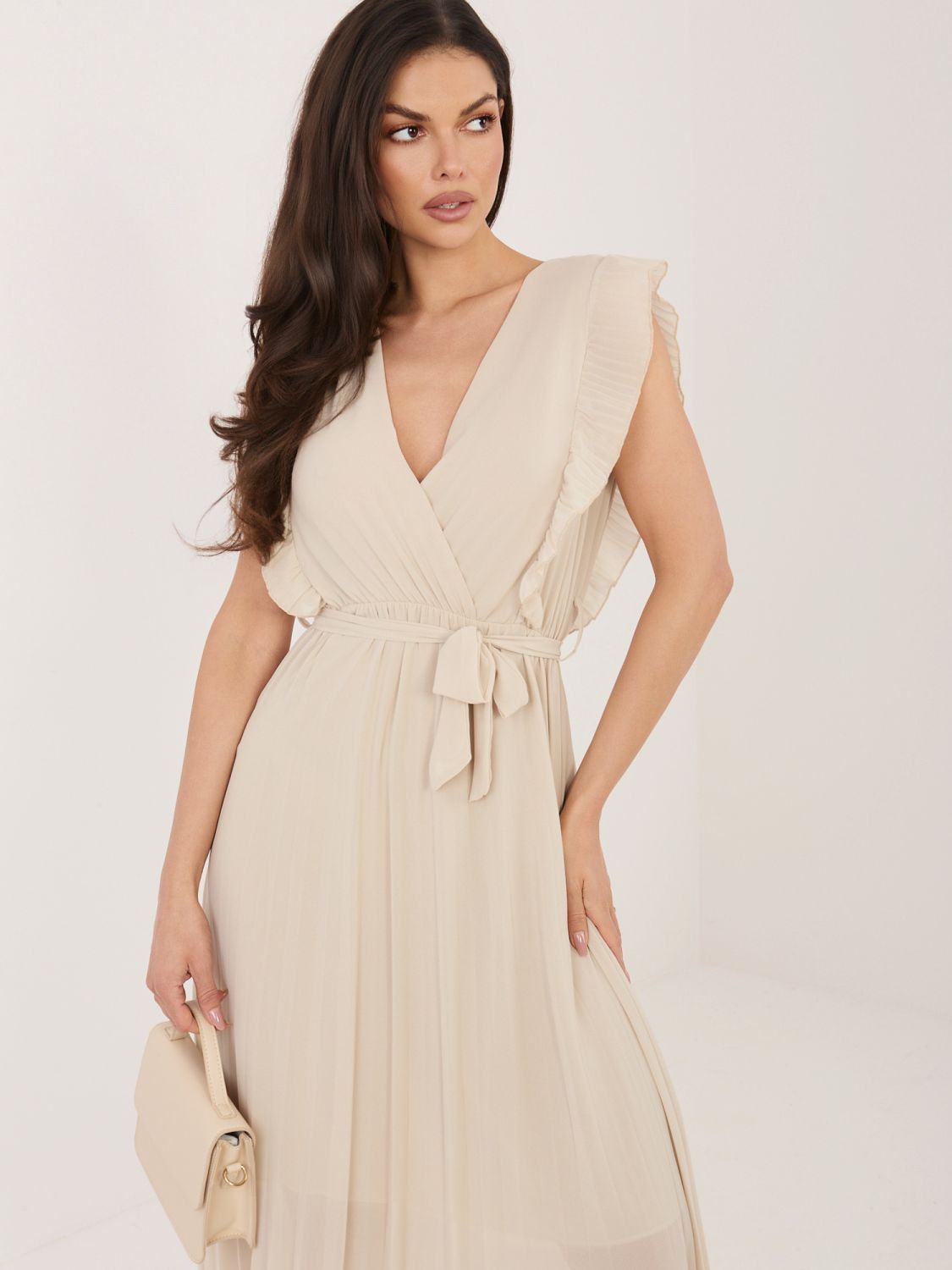 Béžové rozšířené midi šaty s páskem
