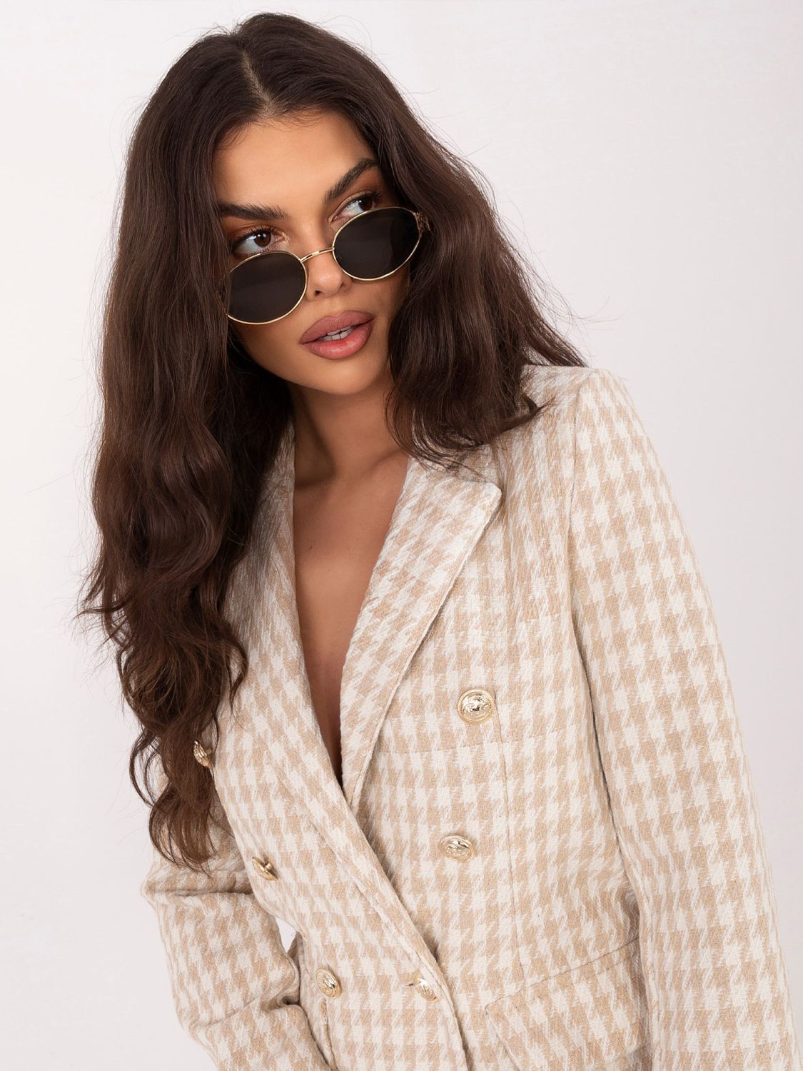 Béžové sako s pepitovým vzorem a podšívkou