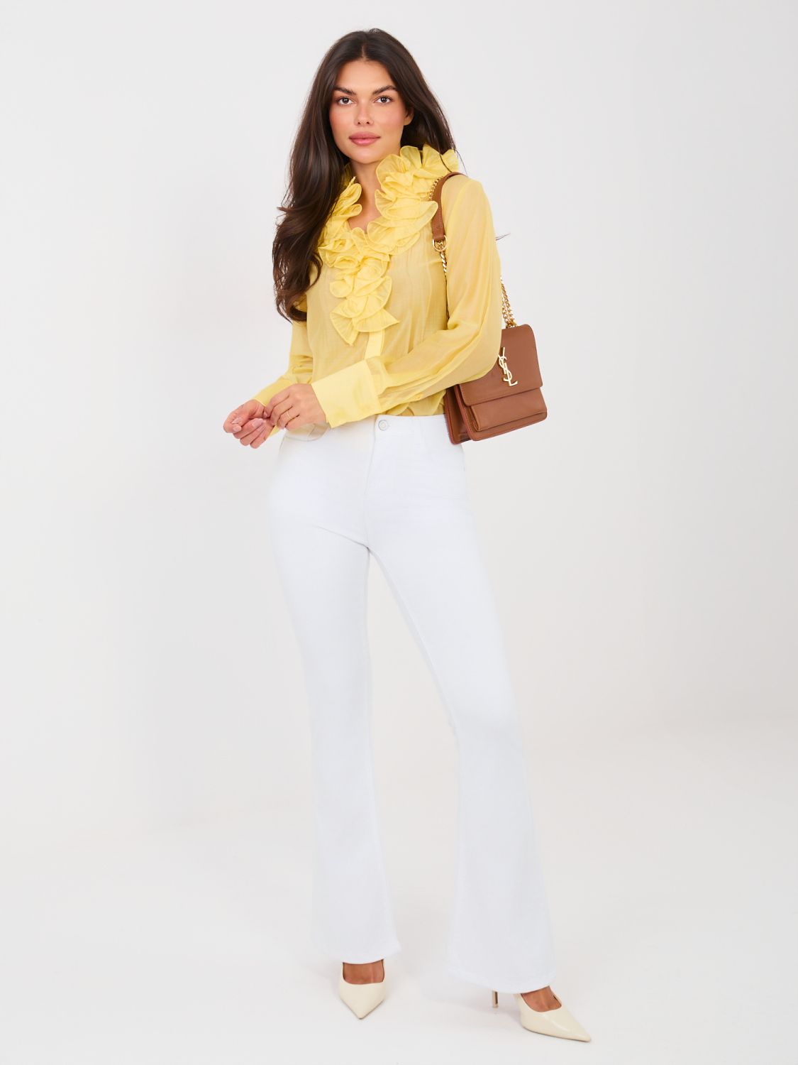 Bílé široké džíny s vysokým pasem