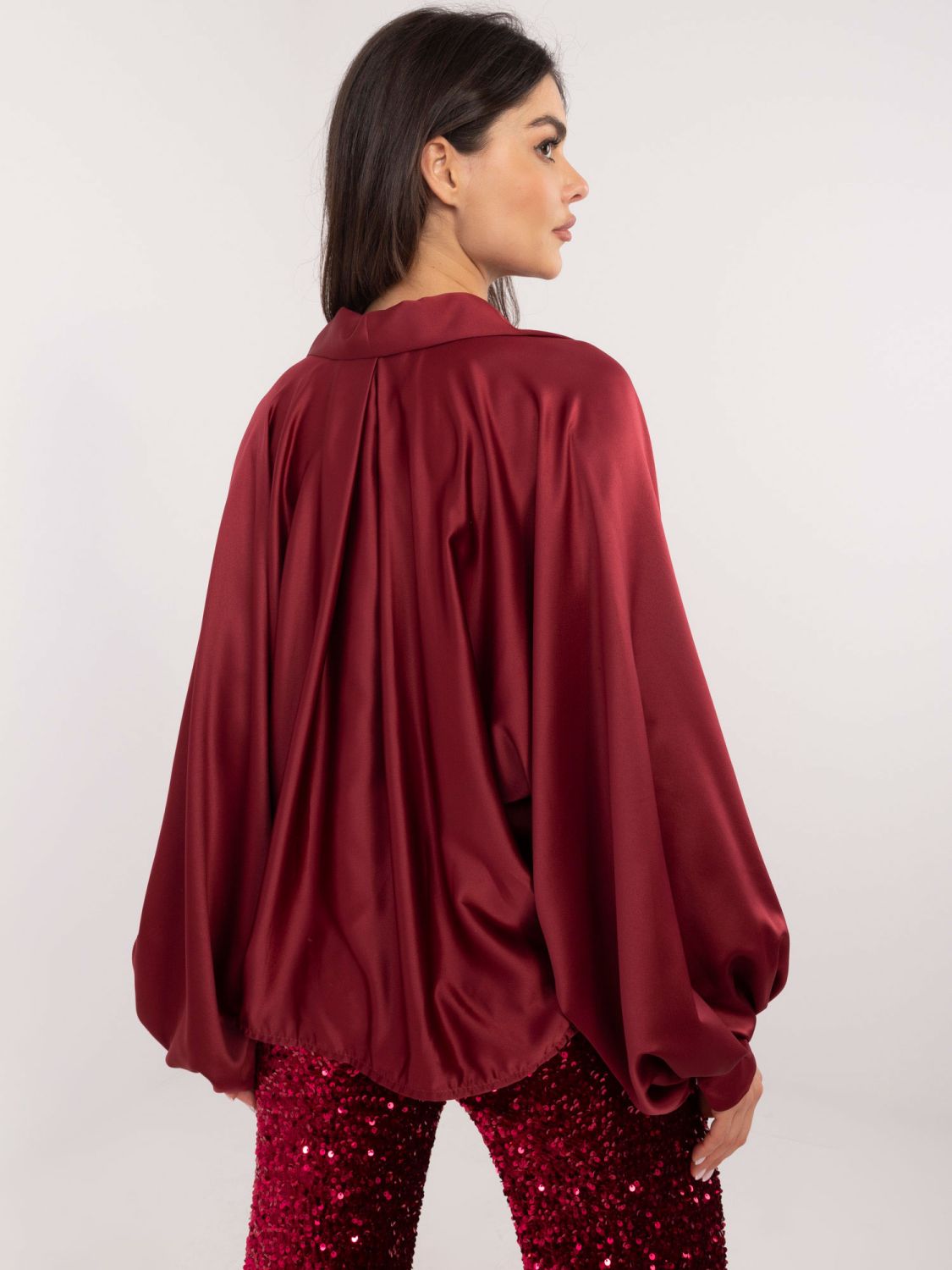 Elegantní bordó košile s knoflíky