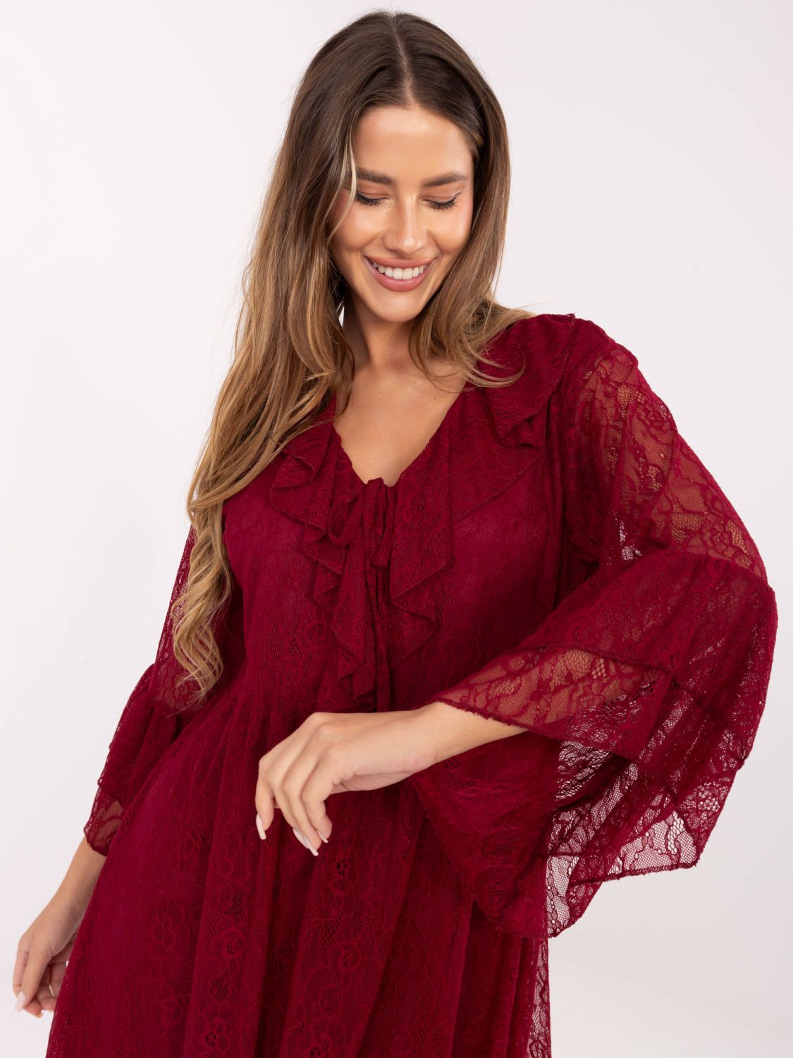 Bordó áčkové mini šaty s krajkou a šněrováním