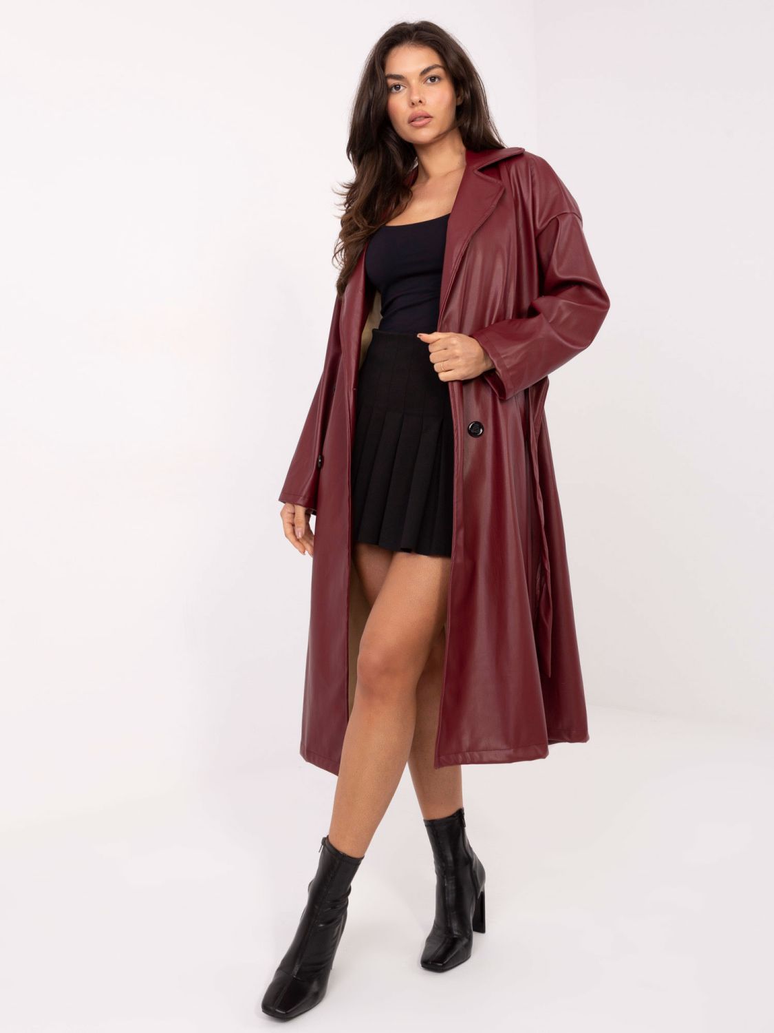 Bordó přechodn kabát s páskem