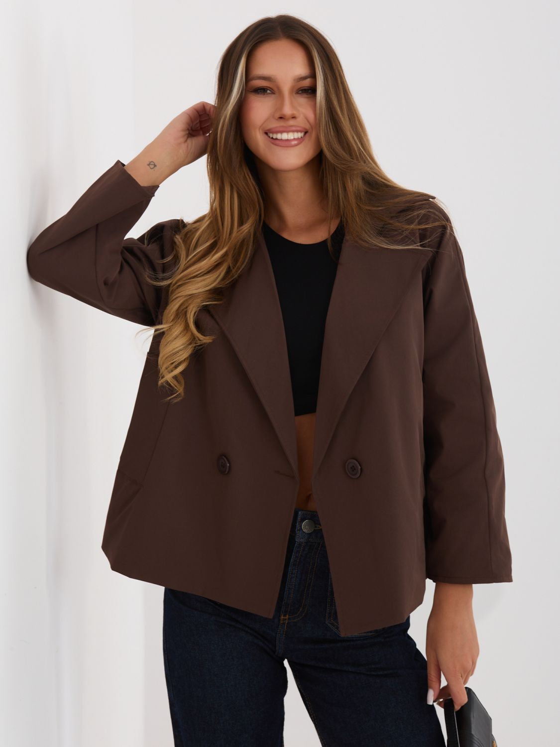 Krátký přechodný kabát s podšívkou, tmavě hnědý