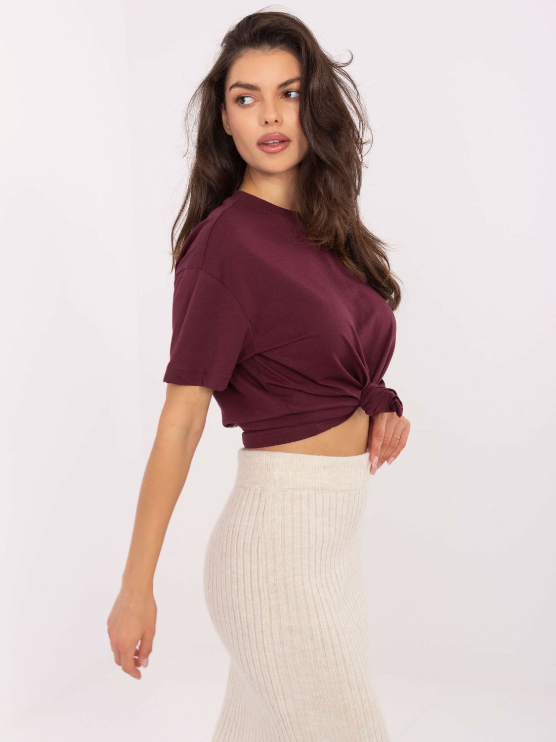 Stylové bordo tričko s krátkým rukávem