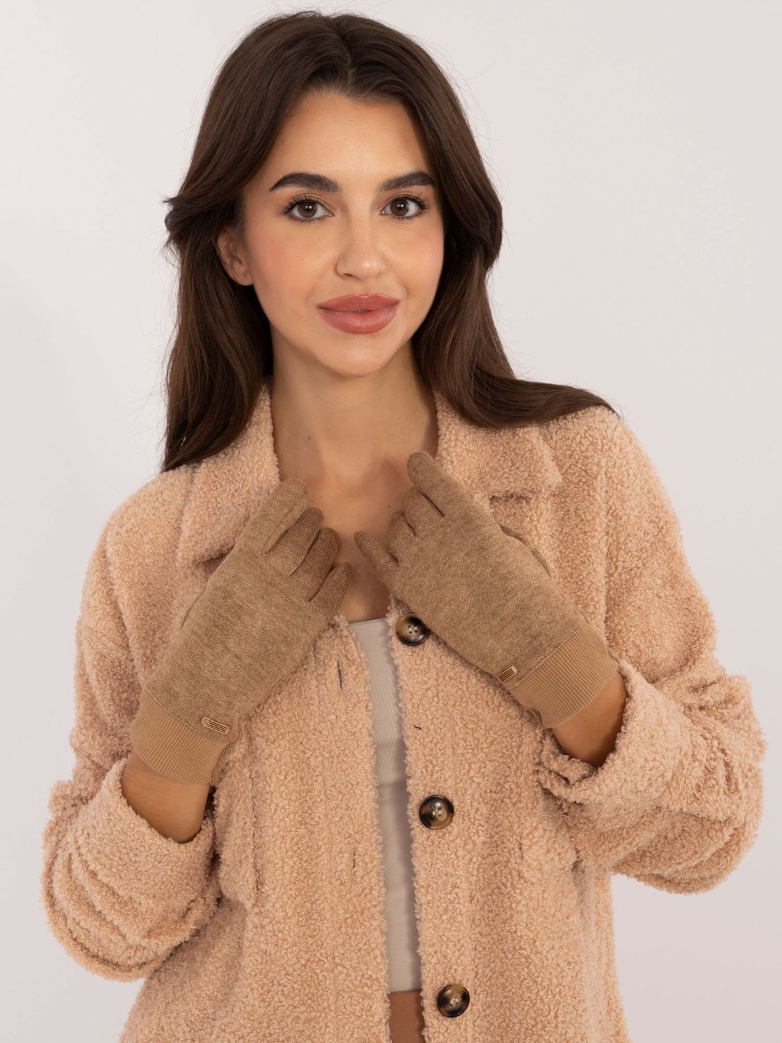 Hnědé rukavice s dotykovou funkcí