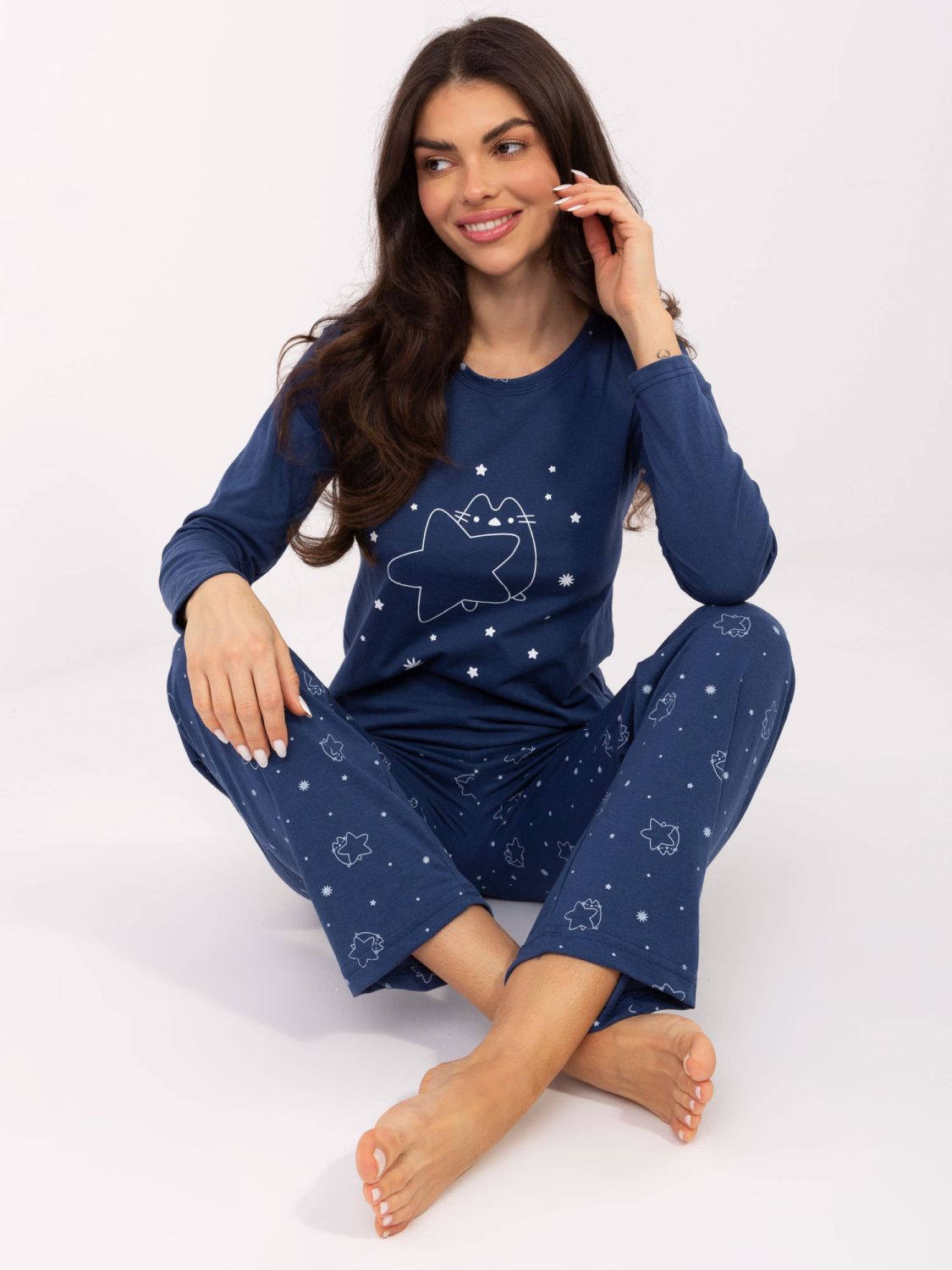 Dámské pyžamo s dlouhým rukávem v tmavě modré barvě