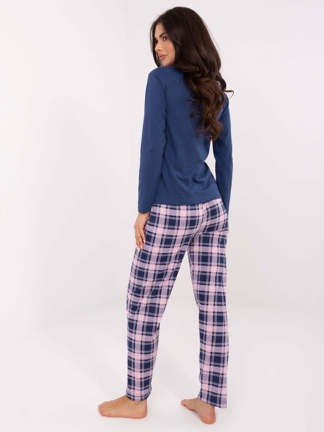 Dámské pyžamo s dlouhým rukávem v tmavě modré barvě