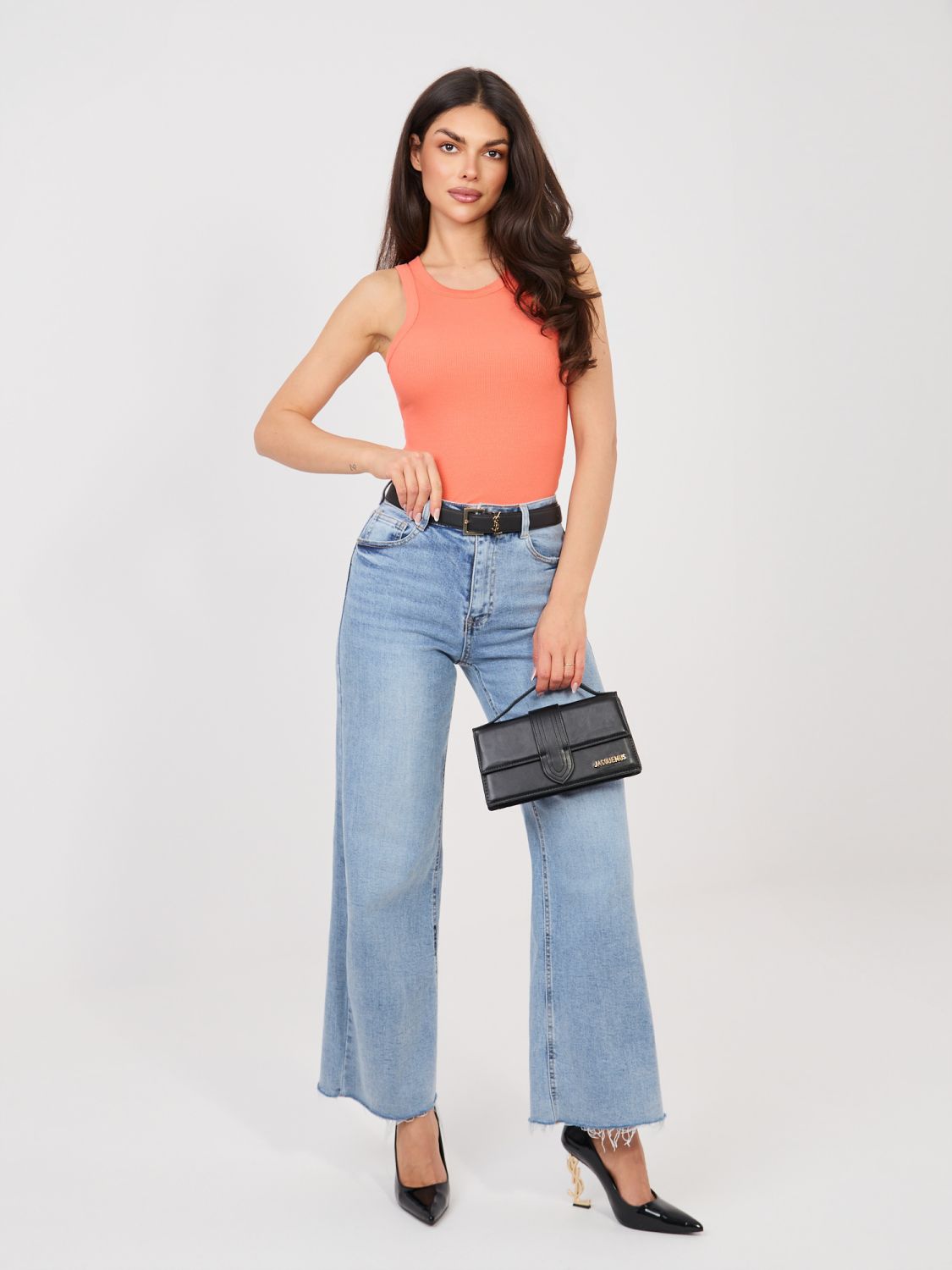 Žebrovaný oranžový top bez rukávů