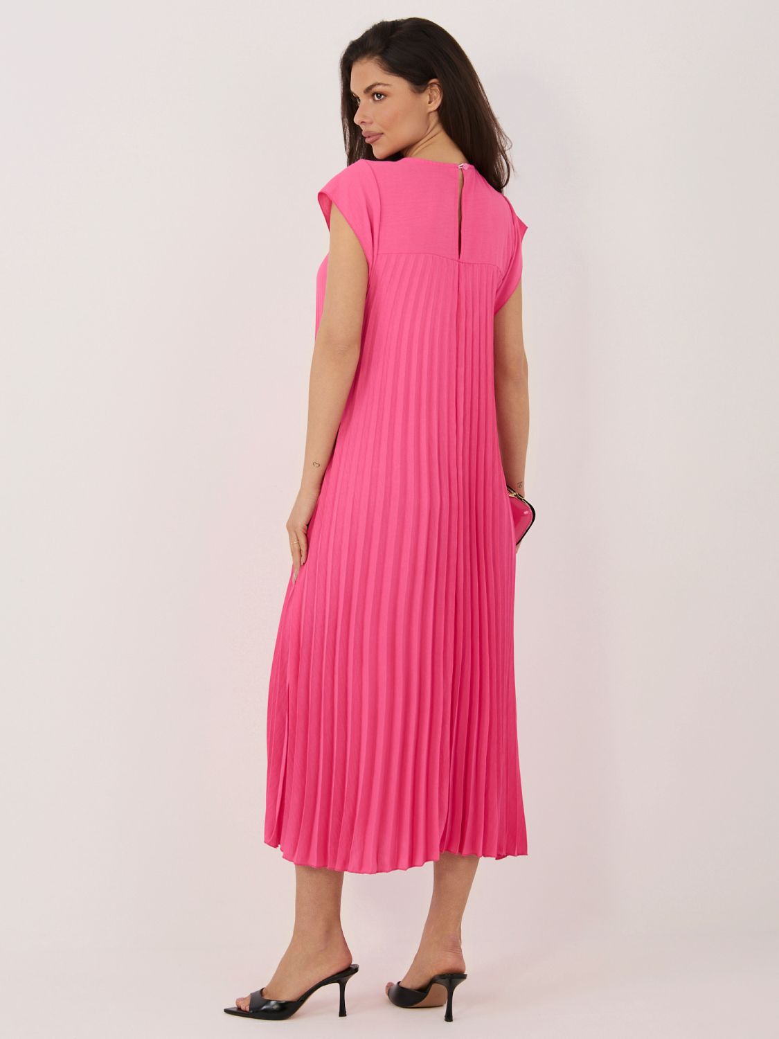 Elegantní růžové midi šaty s kapsami
