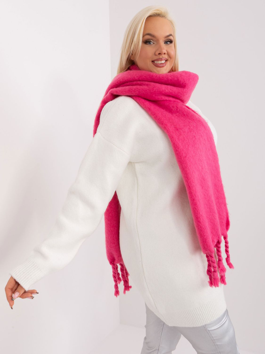 Elegantní růžová šála