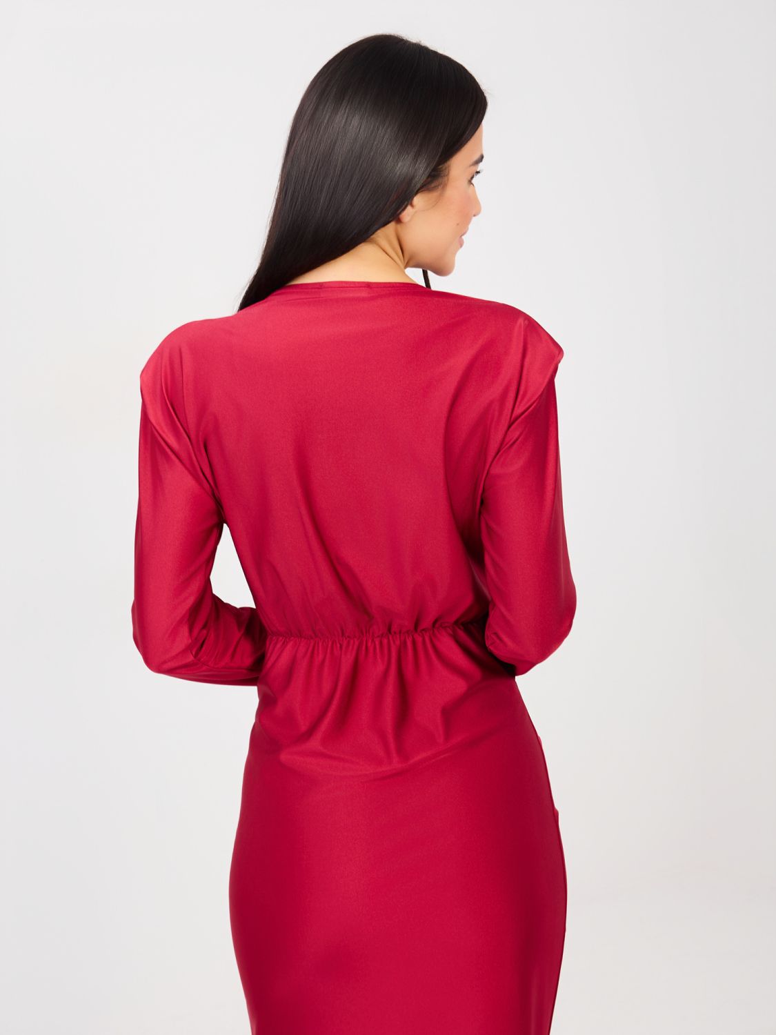 Červené elegantní maxi šaty s dlouhým rukávem a zavinovacím výstřihem