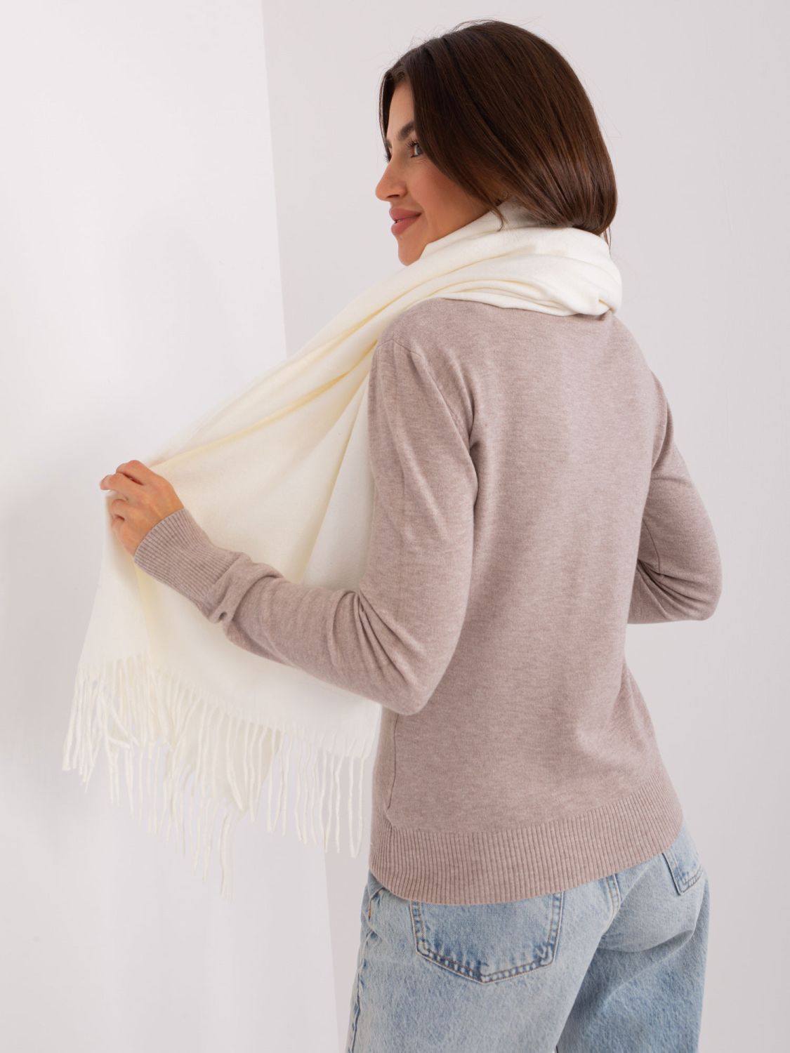 Ecru jednobarevná dámska šála