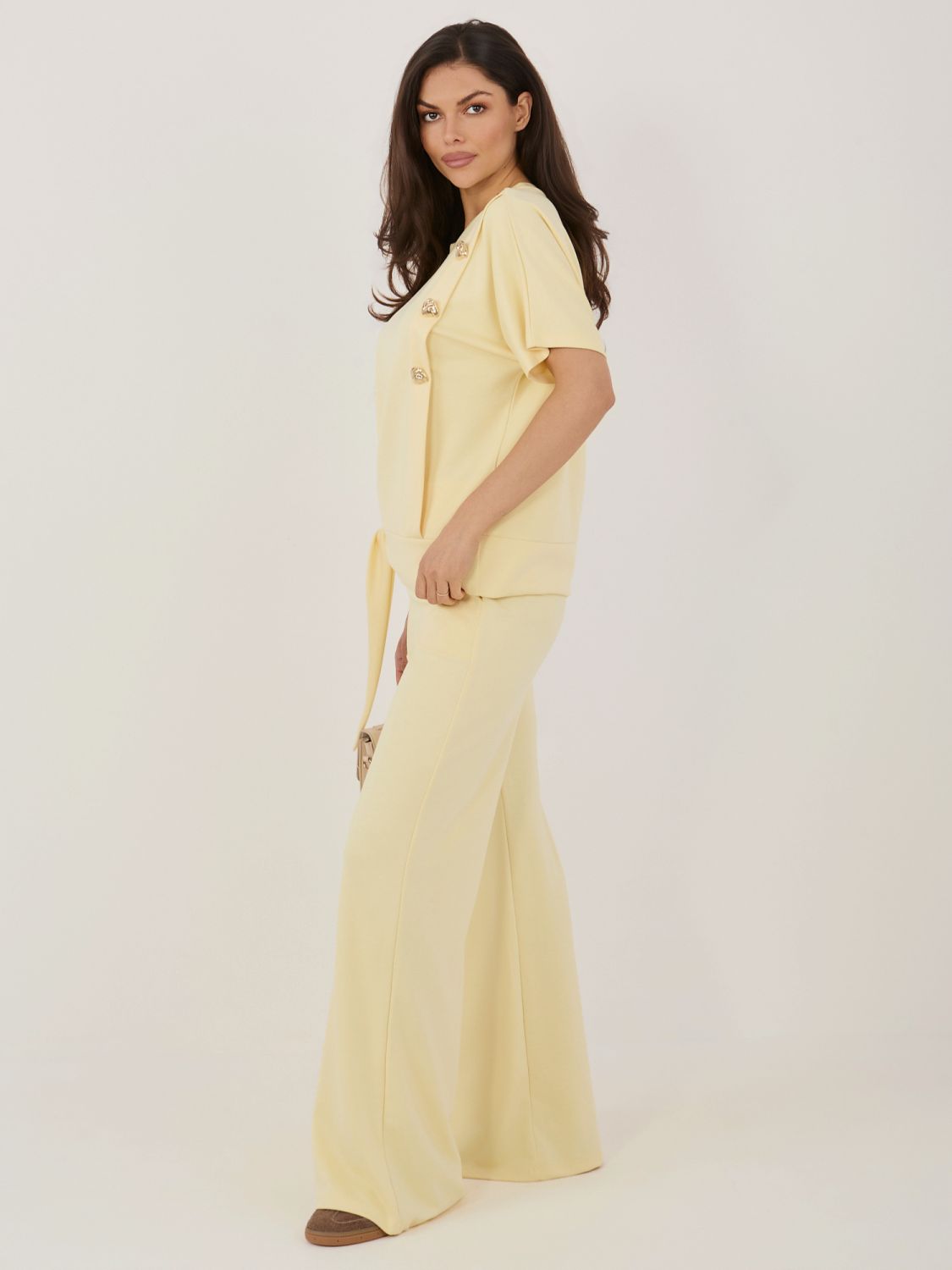 Dámská žlutá souprava s krátkým rukávem