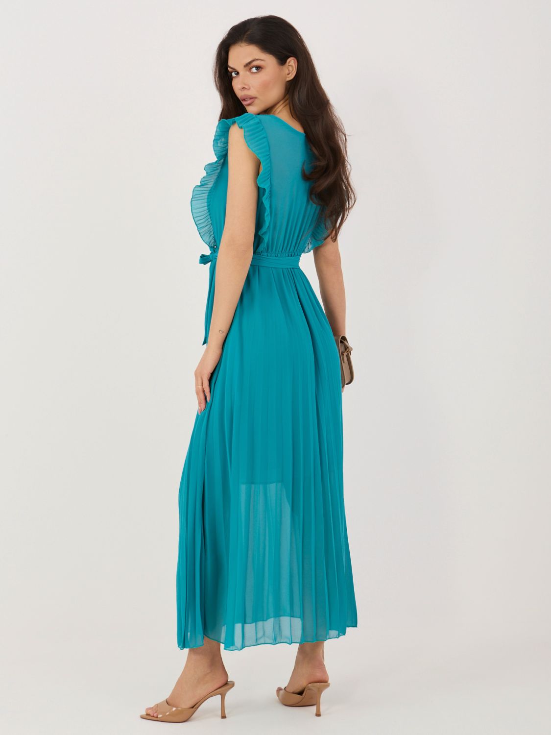 Modré rozšířené midi šaty s páskem