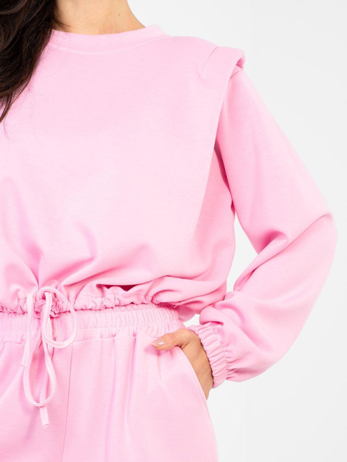 Růžová dámská souprava s vázáním a vysokým pasem