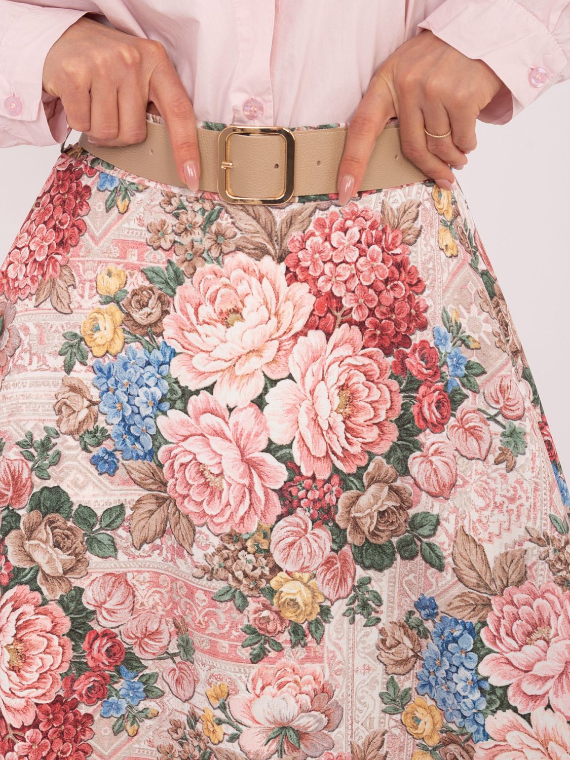 Růžová midi sukně s květinovým vzorem a páskem