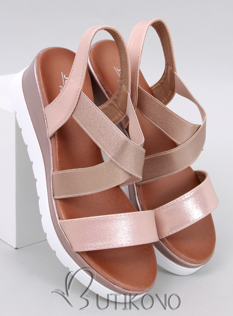 Metalické sandály na podpatku růžové