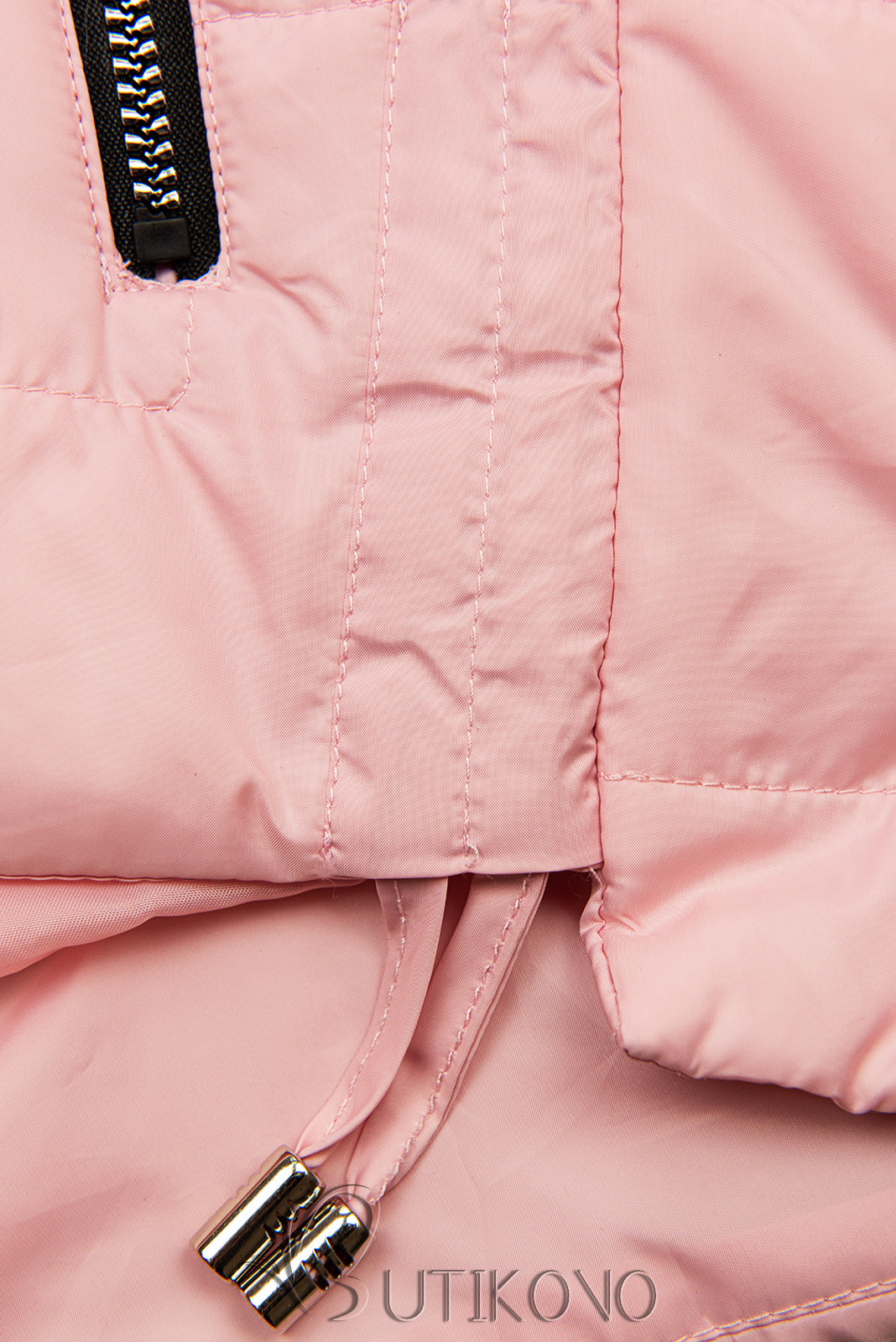 Růžová bunda s kapucí