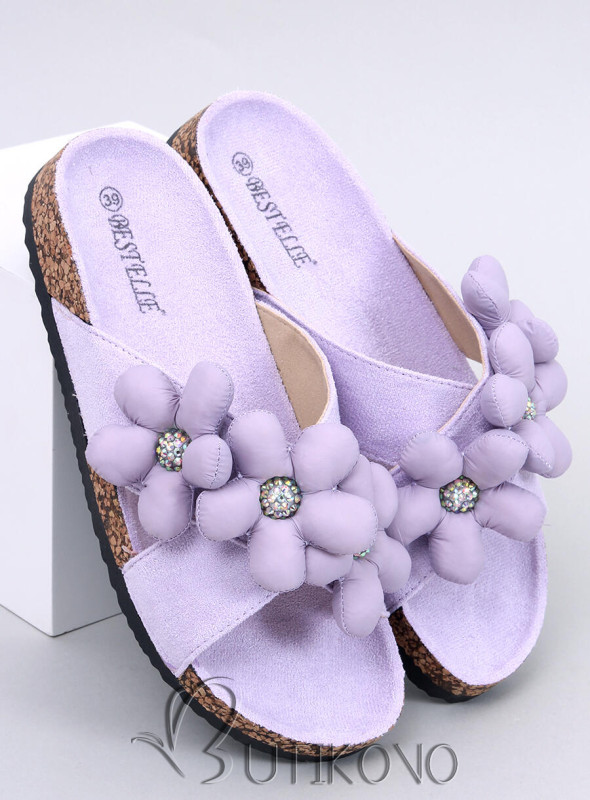 Semišové pantofle s květinami lila