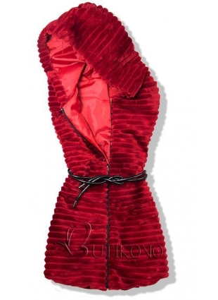Tmavě červená kožešinová vesta s páskem IT05