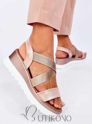 Metalické sandály na podpatku růžové