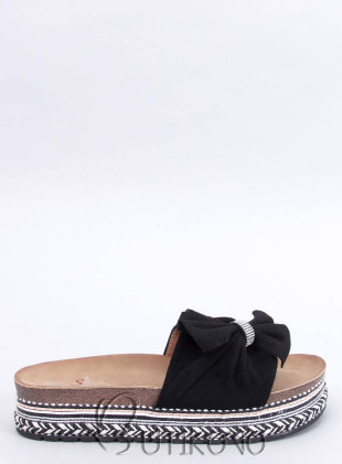 Černé pantofle s barevnou korkovou podrážkou