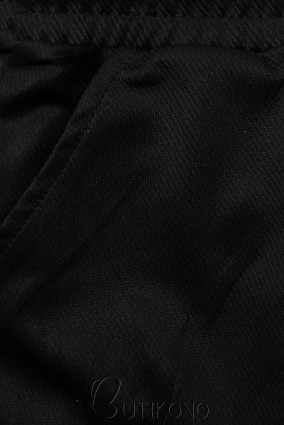Černé sportovní kalhoty s kapsami