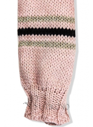 Růžový svetr s proužky na rukávech