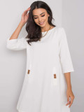 Bílé volné oversize šaty