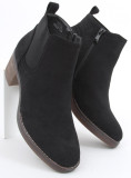 Černé semišové kotníkové kozačky
