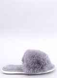 Šedé kožešinové pantofle