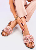 Pantofle s květinami světle růžové