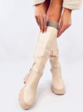 Béžové vysoké kozačky s řetízkem
