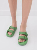 Zelené letní pantofle FAREA