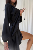 Černé mini zavinovací šaty Catlin