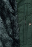 Tmavě zelená zimní bunda s šedým plyšem