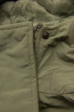 Olivově zelená parka s kožešinou na kapuci