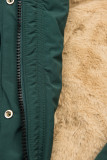 Zelená zimní parka se zatepleným vnitřkem