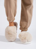 Kožešinové pantofle na hrubé podrážce béžové