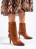 Kotníkové kozačky na jehlovém podpatku hnědé
