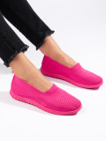 Růžové sportovní slip-on tenisky