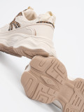 Sneakersy s hrubou podrážkou v animal vzoru