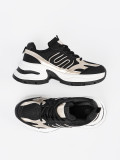 Černé dámské sneakersy se zlatými detaily