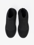 Černé sportovní slip-on tenisky s textilním svrškem