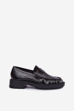 Hladké černé mokasíny s řasením