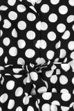 Černo-bílé retro puntíkované šaty