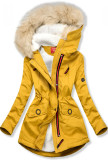 Žlutá parka na období podzim/zima